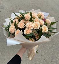 Букет Кремовые розы Латте в Больших Вяземах