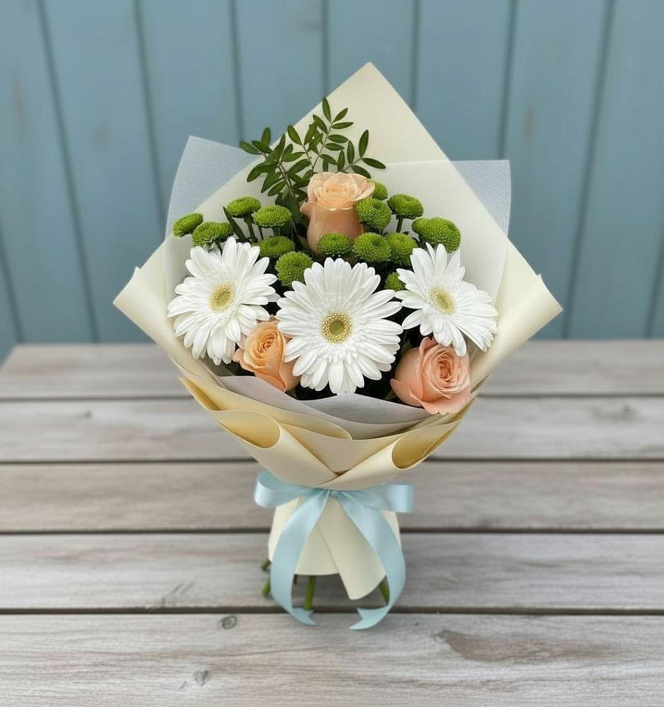 Букет герберы и розы в Больших Вяземах Букет цветов из: Герберы, Розы и Хризантемы в Больших Вяземах