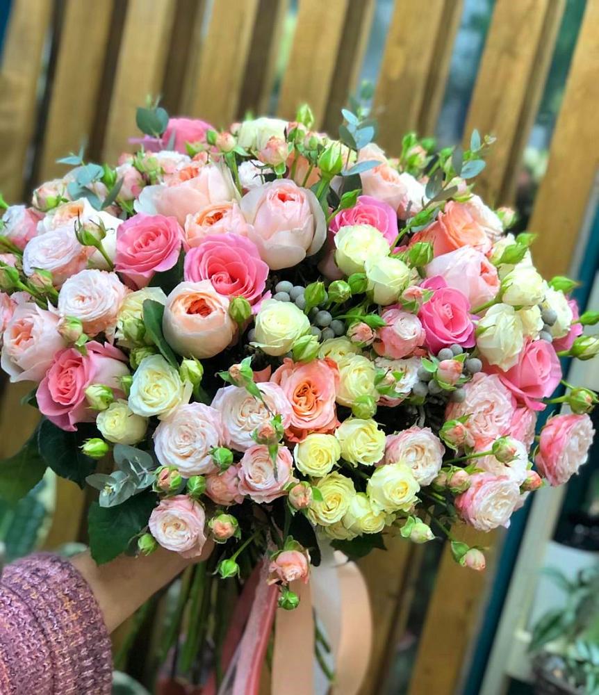 Букет розовый шик в Больших Вяземах Букет цветов из: Розы в Больших Вяземах